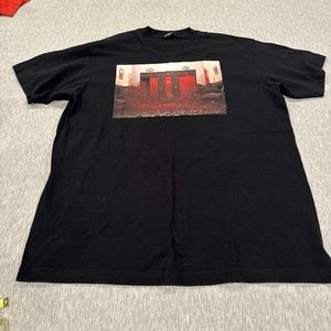 Dumbgood tshirt XL

The Shining tshirt 
length 28’
in good condition
size XL